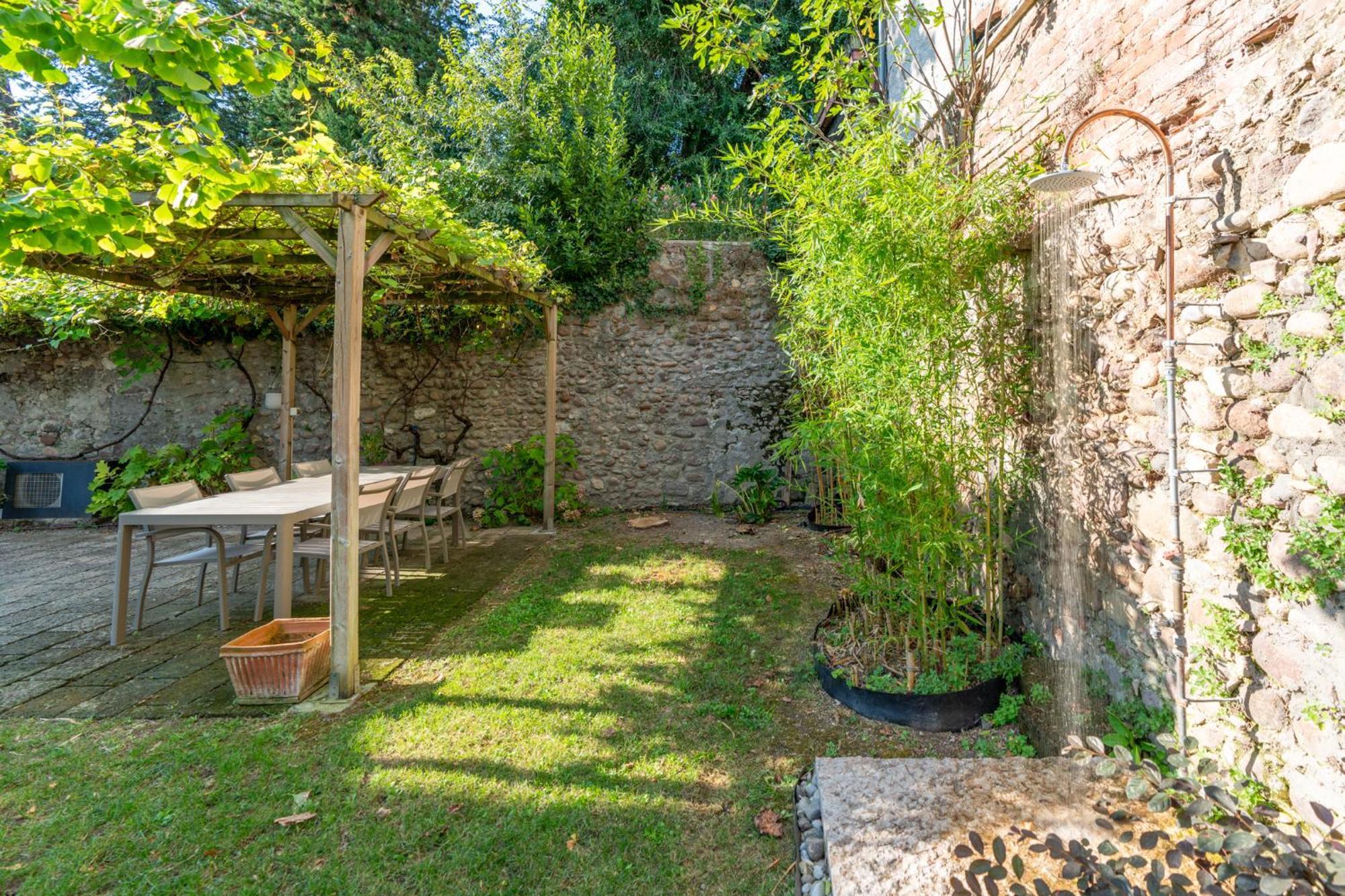 Corte Angelini By Postcardsfrom Castelnuovo del Garda Exterior foto